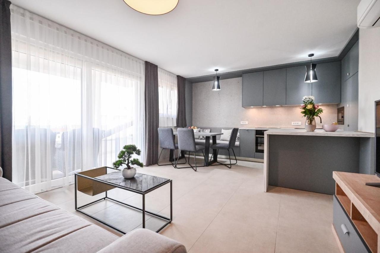 Luxury Apartment Nina With Sea View Sveti Anton  Экстерьер фото